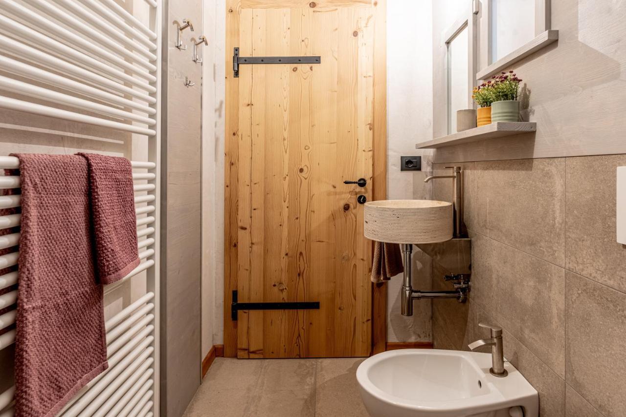 Camera De Le Rondole, Maso Postel - 500 Mt Strada Sterrata Pergine Valsugana Eksteriør billede